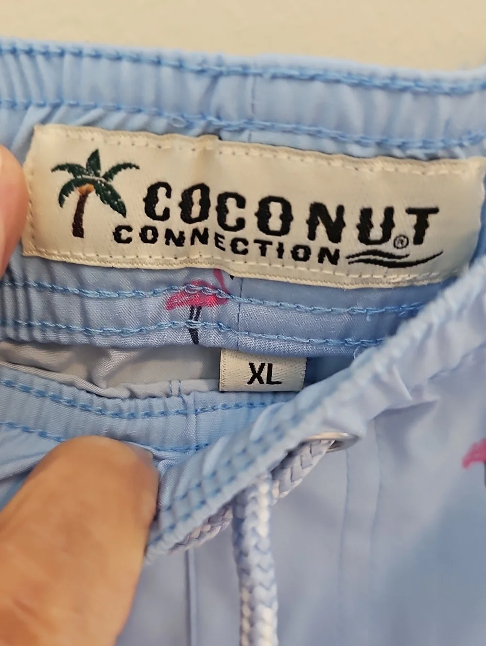 Light Blue Flamingo Print Men’s Shorts Coconut Connection Size XL